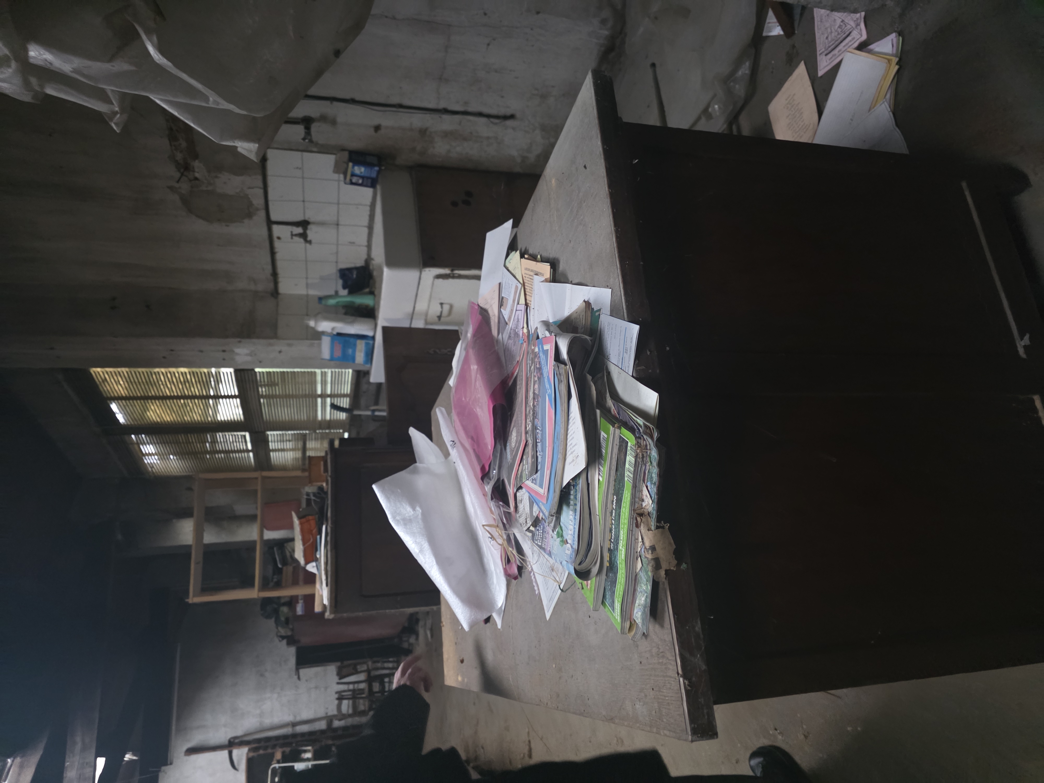 Avant 5 - débarras Vie de Maison